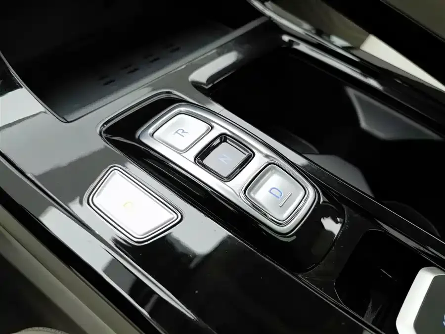 Hyundai Custo Kustu 2021 380TGDi LUX Premium 2022 — миниатюра 4