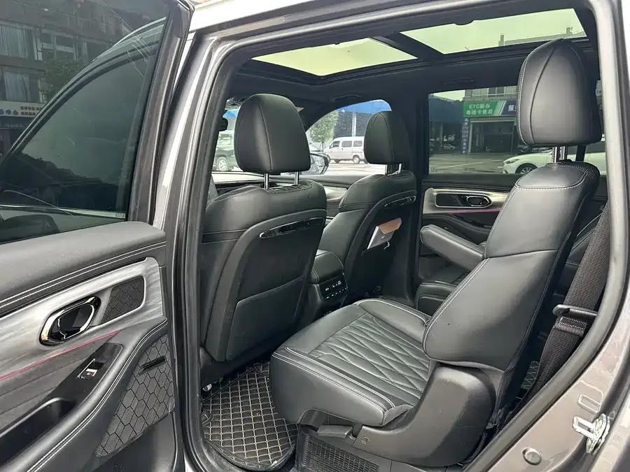 GAC Trumpchi GS8 Trumpchi GS8 2022 Dual Engine Series 2.0TM 2WD Premium Edition (6 seats) 2022 — миниатюра 5