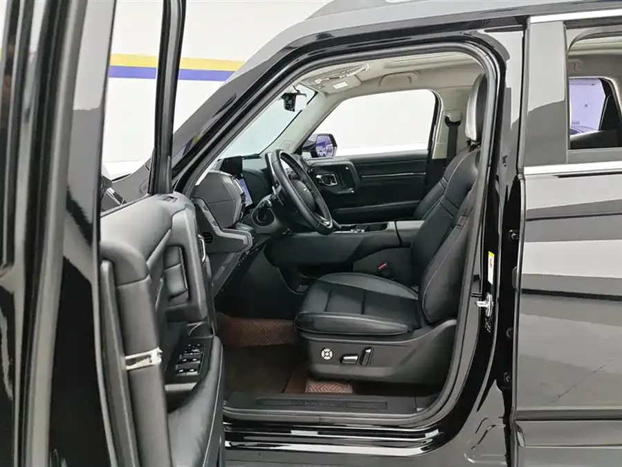 Haval Big Dog PLUS Haval Big Dog PLUS 2023 1.5T 2WD Trendy Wild Edition Plus 2024 — миниатюра 3