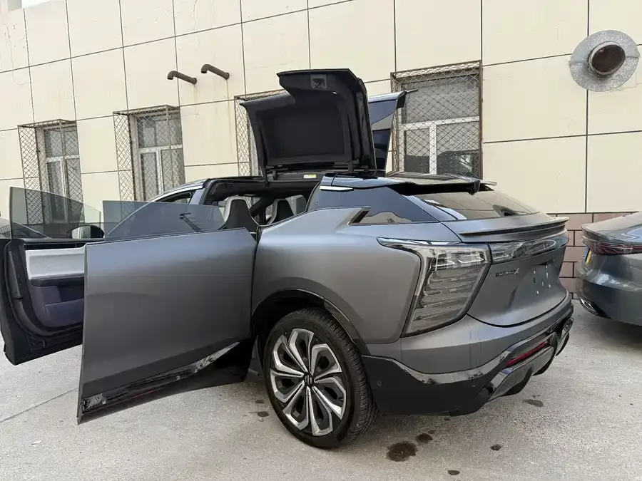 HiPhi X HiPhi X 2021 flagship version 4-seater 2022 — миниатюра 3