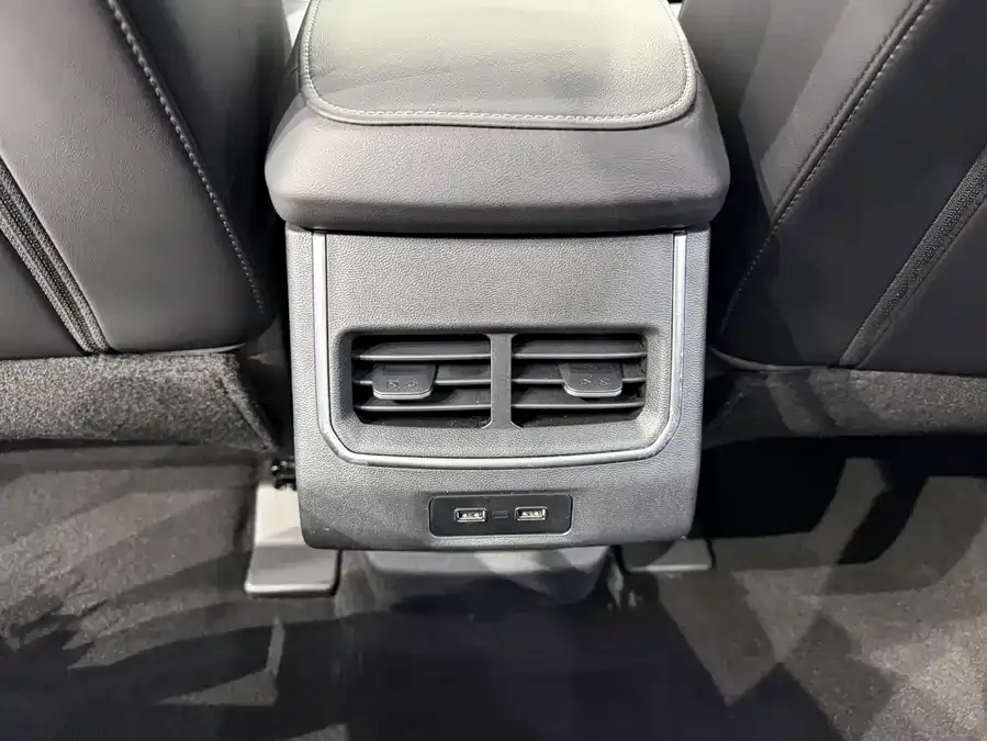 Haval H6 Haval H6 2023 National Fashion Edition 1.5T Automatic Urban Edition 2023 — миниатюра 4