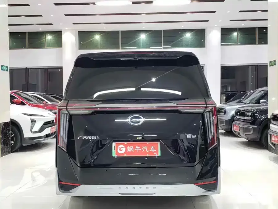 GAC Trumpchi E9 Trumpchi E9 2025 E9 Super Fast Charging Master 2025 — миниатюра 4