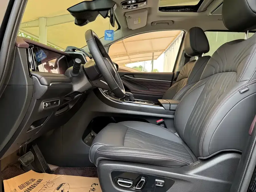 GAC Trumpchi M8 Trumpchi M8 2024 Master Series 400T Supreme Edition 2025 — миниатюра 3