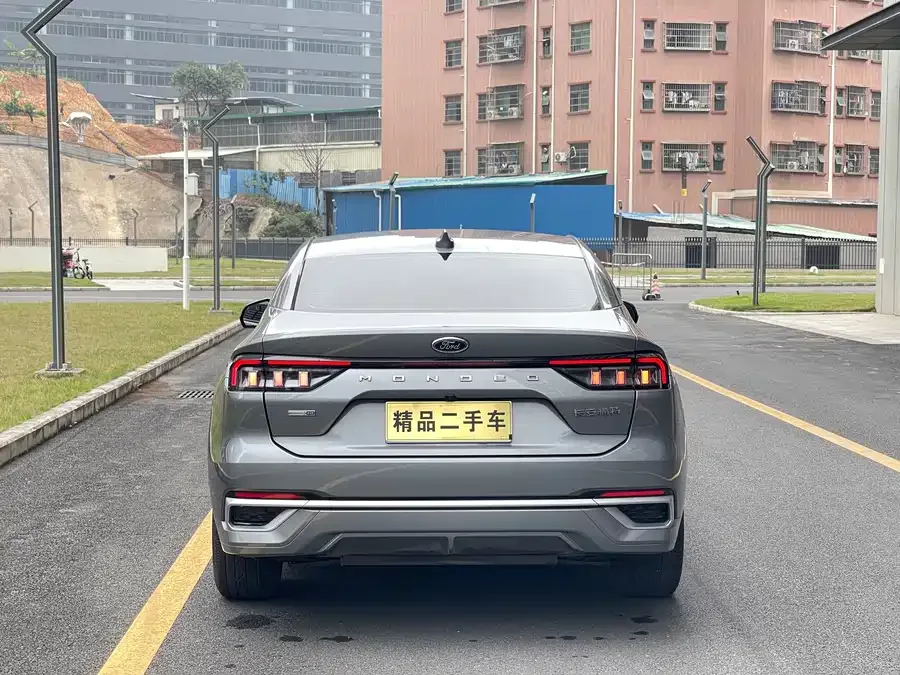 Ford Mondeo 2022 Mondeo EcoBoost 245 Fashion Edition 2022 — миниатюра 3