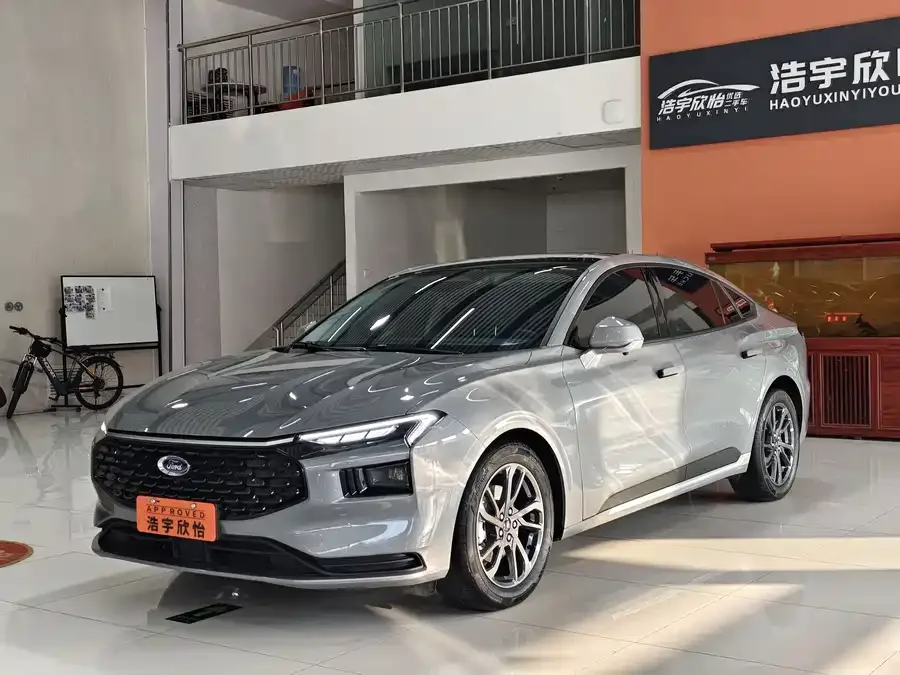Ford Mondeo 2025