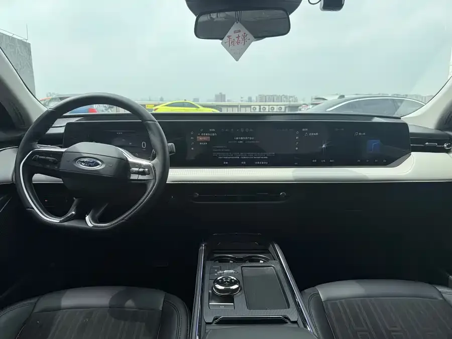 Ford Mondeo 2022 Mondeo EcoBoost 245 Luxury 2023 — миниатюра 3