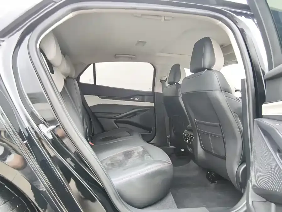 Ford Mondeo Mondeo 2022 facelift EcoBoost 245 luxury model 2022 — миниатюра 4