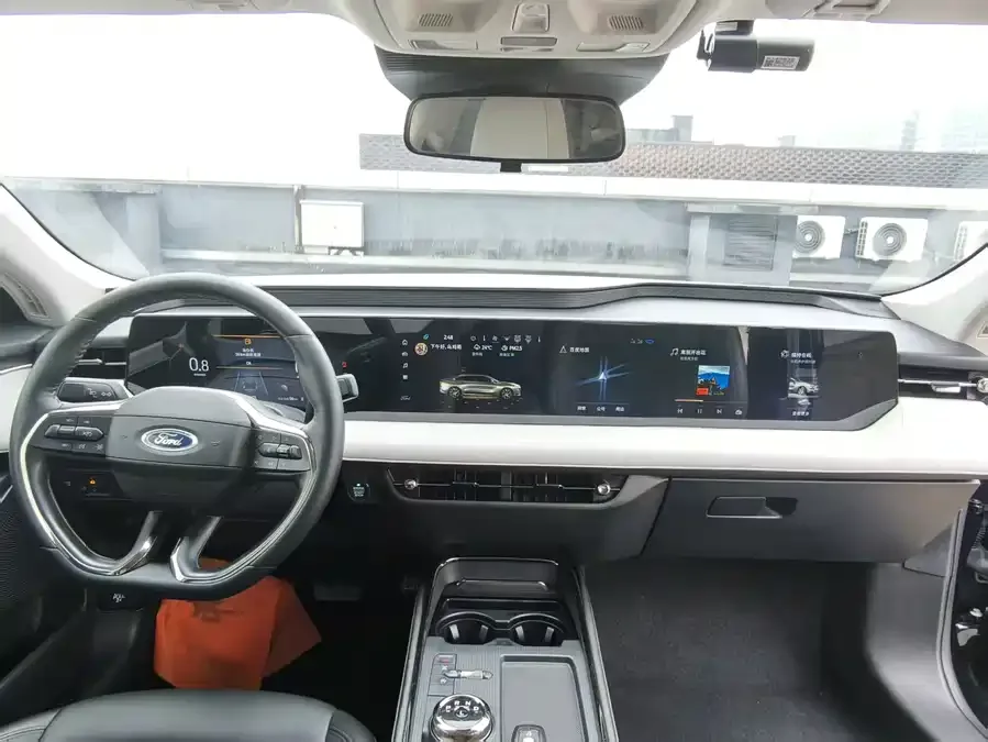 Ford Mondeo Mondeo 2022 facelift EcoBoost 245 luxury model 2022 — миниатюра 5