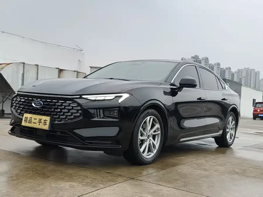 Ford Mondeo Mondeo 2022 facelift EcoBoost 245 luxury model 2022 — фото 1, купить с доставкой в Москву