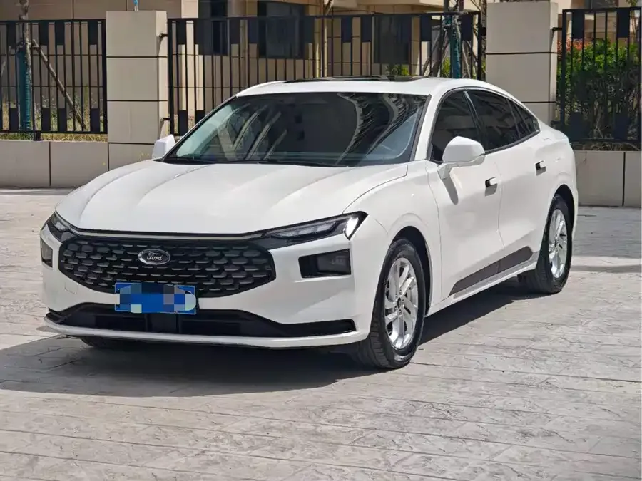 Ford Mondeo Mondeo 2022 facelift EcoBoost 245 luxury model 2022 — фото 1, купить с доставкой в Москву