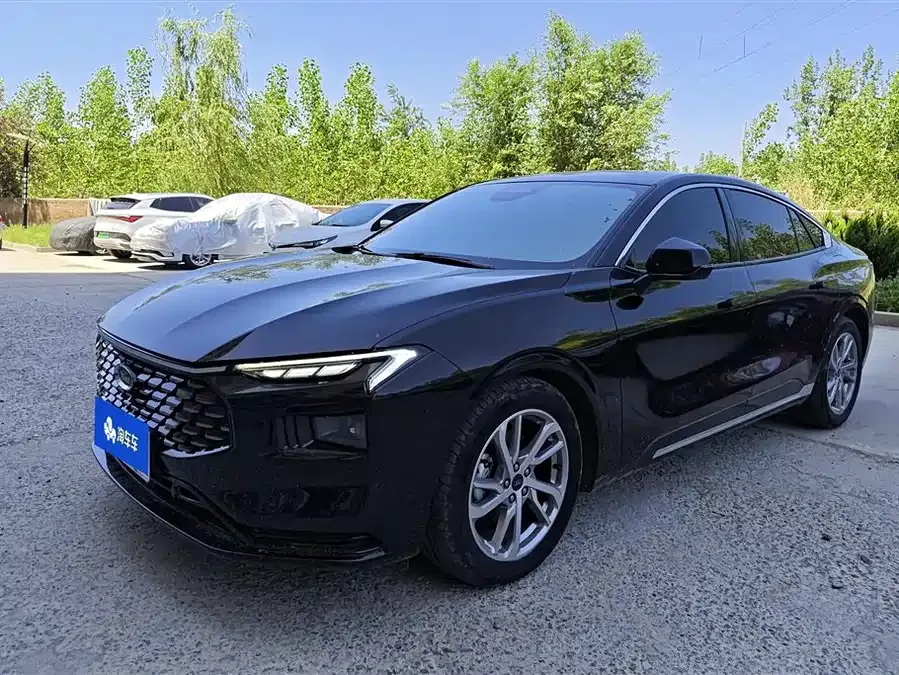Ford Mondeo Mondeo 2022 facelift EcoBoost 245 luxury model 2023 — фото 1, купить с доставкой в Москву