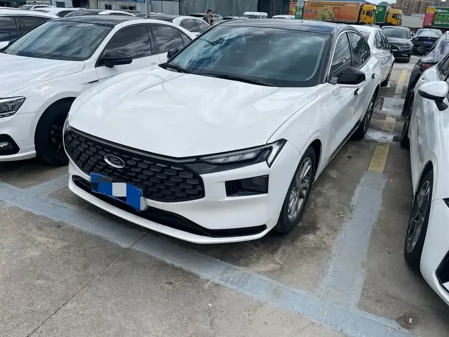 Ford Mondeo 2022 Mondeo EcoBoost 245 Luxury 2023 — миниатюра 4