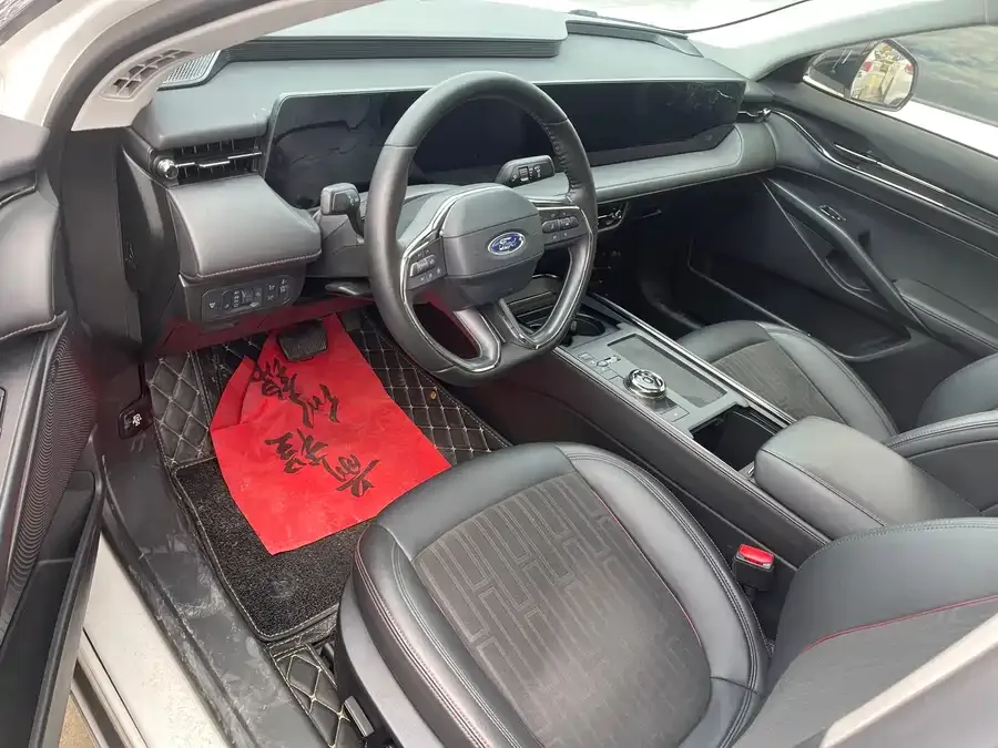 Ford Mondeo 2022 Mondeo EcoBoost 245 Luxury 2023 — миниатюра 5