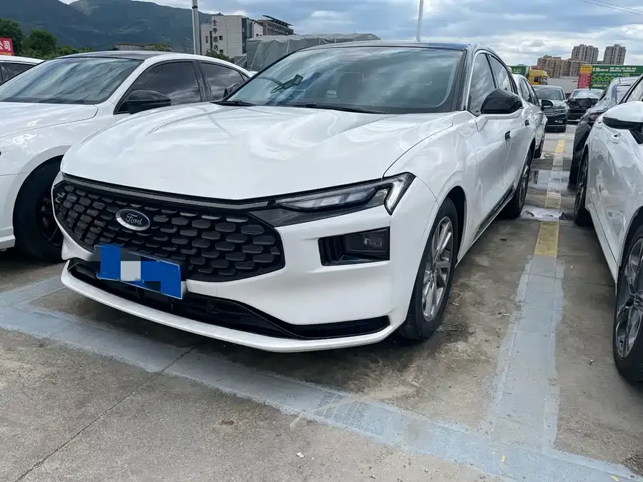 Ford Mondeo 2022 Mondeo EcoBoost 245 Luxury 2023 — фото 1, купить с доставкой в Москву