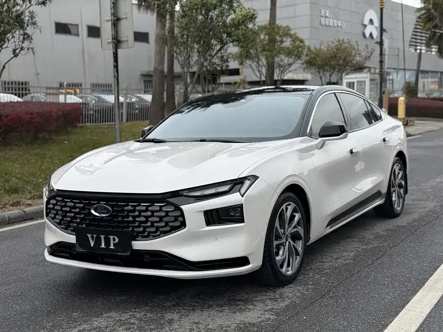 Ford Mondeo 2022