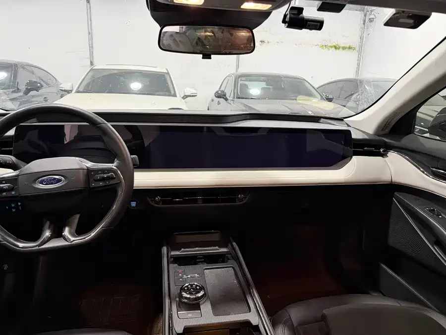 Ford Mondeo 2022 Mondeo EcoBoost 245 Luxury 2022 — миниатюра 2