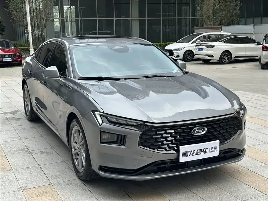 Ford Mondeo 2023 Mondeo EcoBoost 180 Luxury 2024 — миниатюра 2