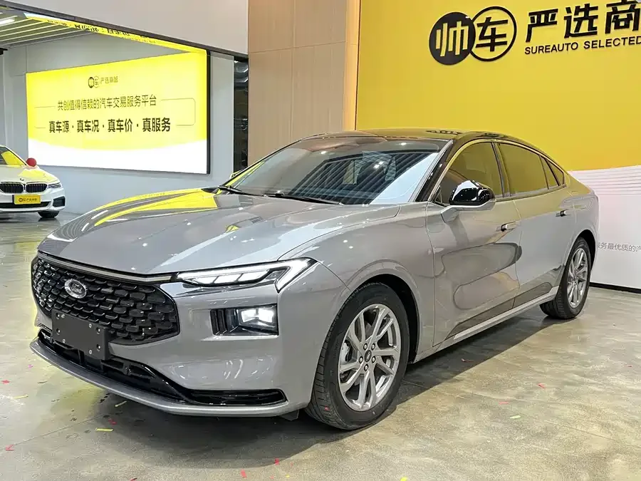 Ford Mondeo 2023 Mondeo EcoBoost 245 Luxury 2024 — фото 1, купить с доставкой в Москву