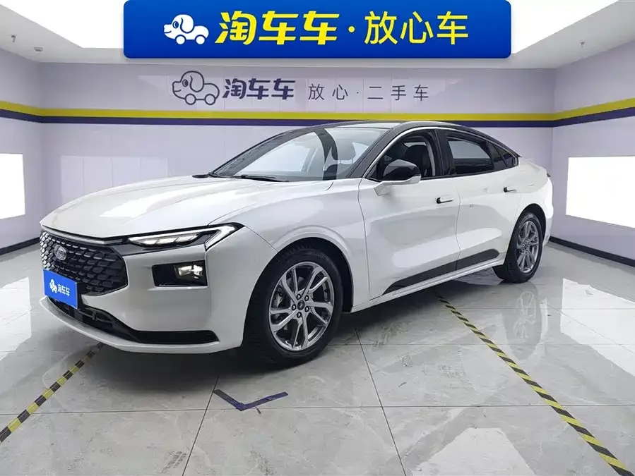 Ford Mondeo 2023 Mondeo EcoBoost 245 Luxury 2024 — фото 1, купить с доставкой в Москву