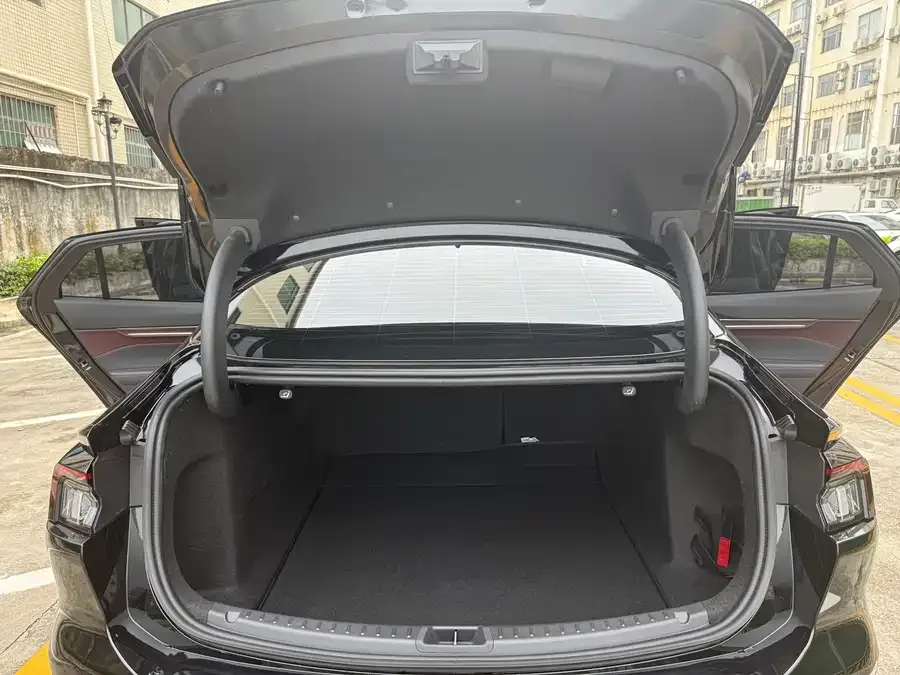 Ford Mondeo Mondeo 2022 EcoBoost 245 Extreme Edition 2023 — миниатюра 5