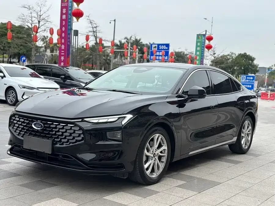 Ford Mondeo 2022 Mondeo EcoBoost 245 Luxury 2023 — фото 1, купить с доставкой в Москву