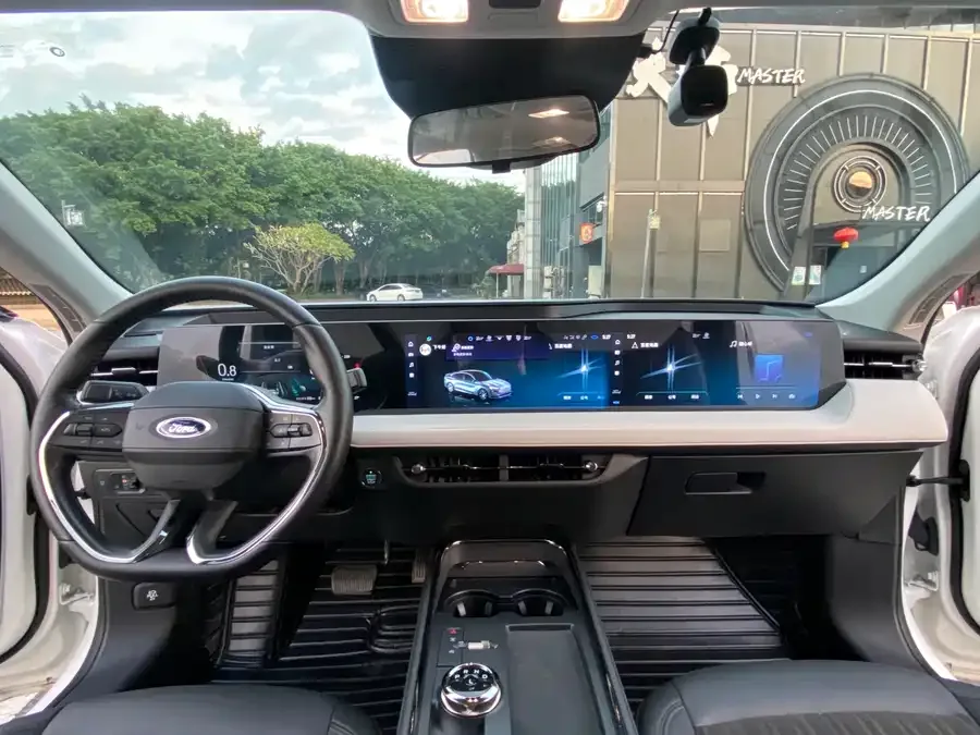 Ford Mondeo Mondeo 2022 facelift EcoBoost 245 luxury model 2022 — миниатюра 3