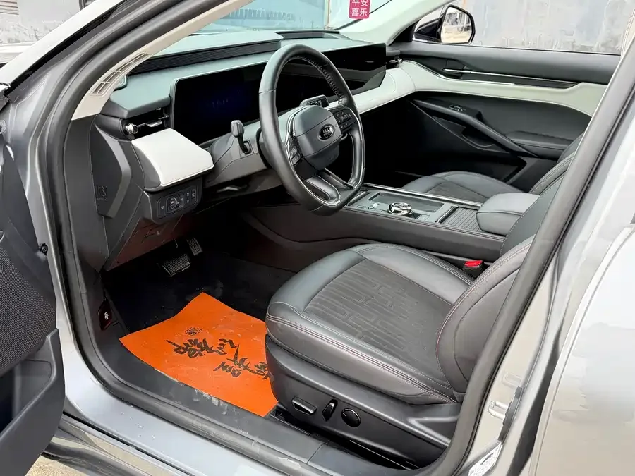 Ford Mondeo 2022 Mondeo EcoBoost 245 Luxury 2022 — миниатюра 5