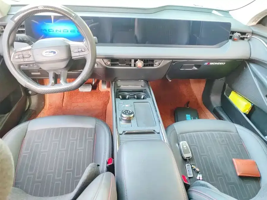 Ford Mondeo 2023 Mondeo EcoBoost 245 Luxury 2024 — миниатюра 2