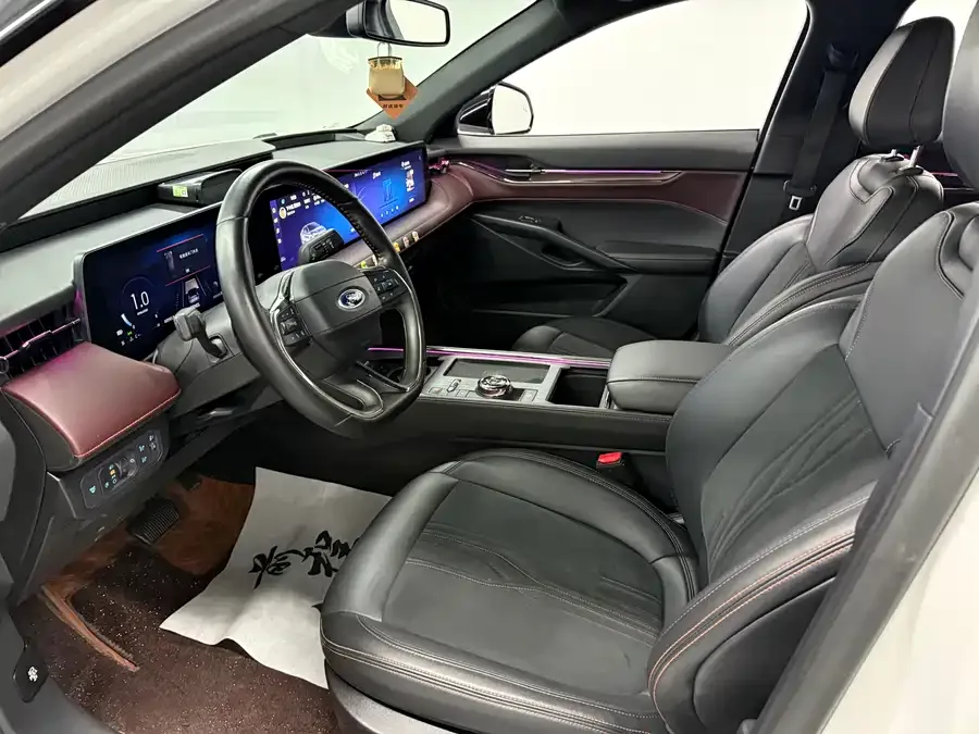 Ford Mondeo 2022 Mondeo EcoBoost 245 Luxury 2022 — миниатюра 5