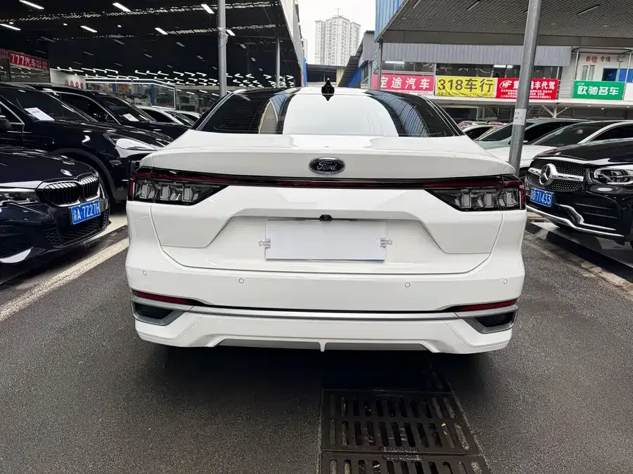 Ford Mondeo Mondeo 2022 facelift EcoBoost 245 luxury model 2022 — миниатюра 2