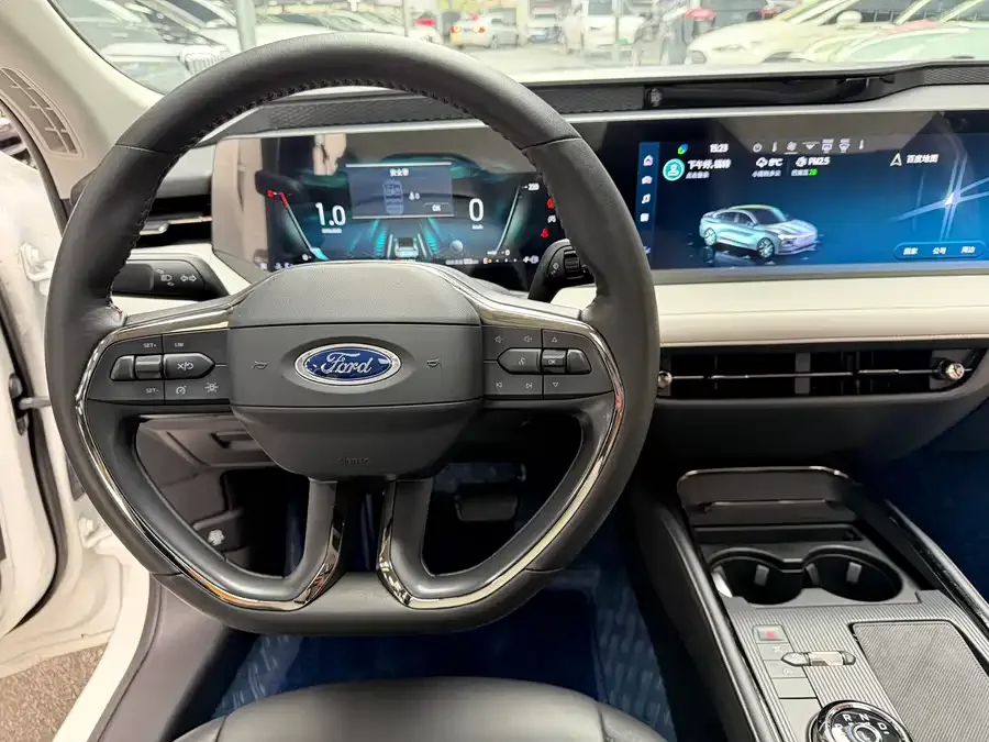 Ford Mondeo Mondeo 2022 facelift EcoBoost 245 luxury model 2022 — миниатюра 5
