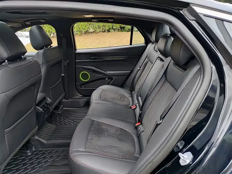 Ford Mondeo 2023 Mondeo EcoBoost 180 Comfort Edition 2024 — миниатюра 5