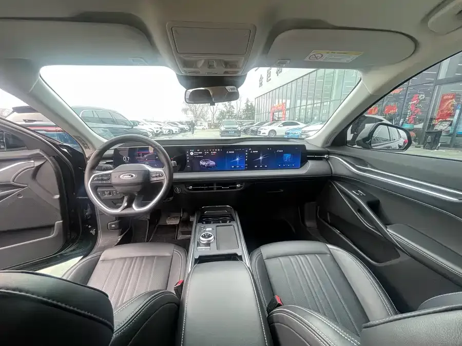 Ford Mondeo Mondeo 2025 2.0T EcoBoost Luxury Edition 2025 — миниатюра 2