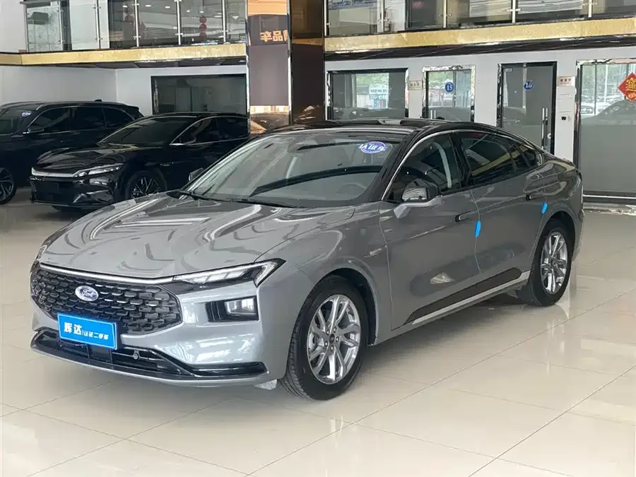 Ford Mondeo 2023 Mondeo EcoBoost 245 Luxury 2024 — фото 1, купить с доставкой в Москву