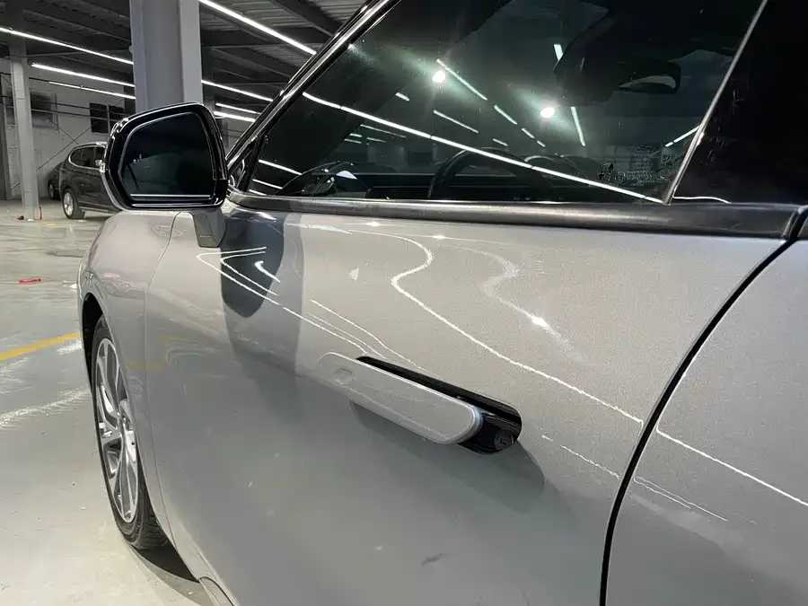 Ford Mondeo 2022 Mondeo EcoBoost 245 Extreme Edition 2022 — миниатюра 5