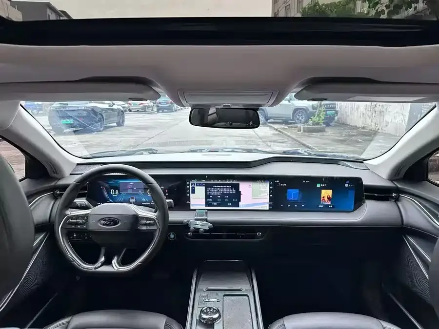 Ford Mondeo 2023 Mondeo EcoBoost 245 Luxury 2024 — миниатюра 5