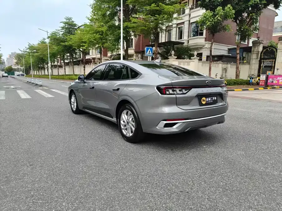 Ford Mondeo 2025 Ford Mondeo 1.5T EcoBoost E Hybrid Comfort Edition 2024 — миниатюра 3