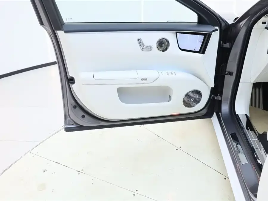 Zunjie S800 2025 Range Extended Star Executive Edition S800 (4-seater, 192-line LiDAR) 2025 — миниатюра 5