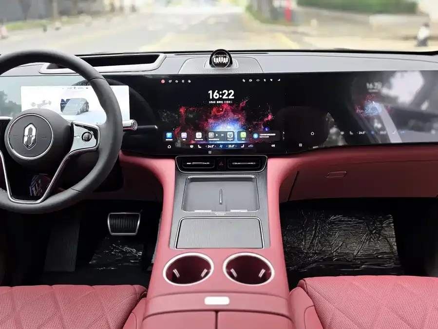 AITO M8 Wenjie M8 2025 Extended Range Max Edition 37kWh 5-Seater (192-line LiDAR) 2026 — миниатюра 4