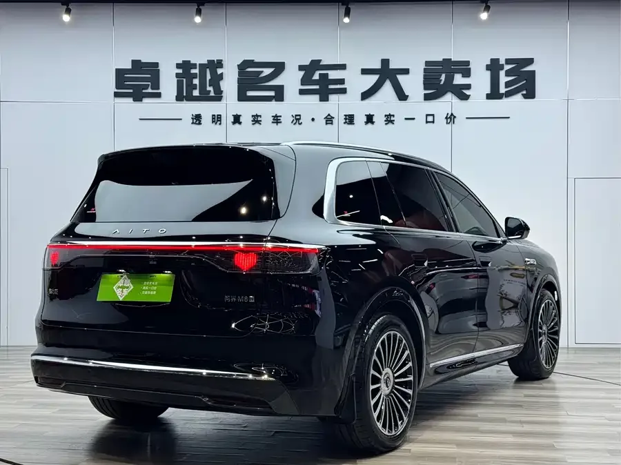 AITO M8 Wenjie M8 2025 Pure Electric Max+ Six-Seat Long Range Version (192-line LiDAR) 2025 — миниатюра 2