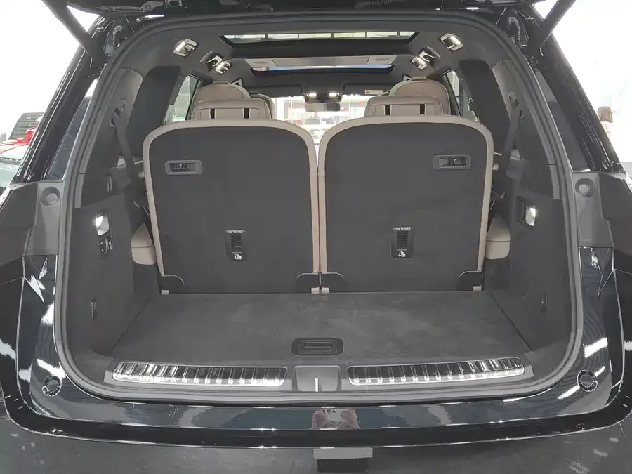 Li Xiang L9 Ideal L9 2025 Ultra Smart New Edition 2025 — миниатюра 4