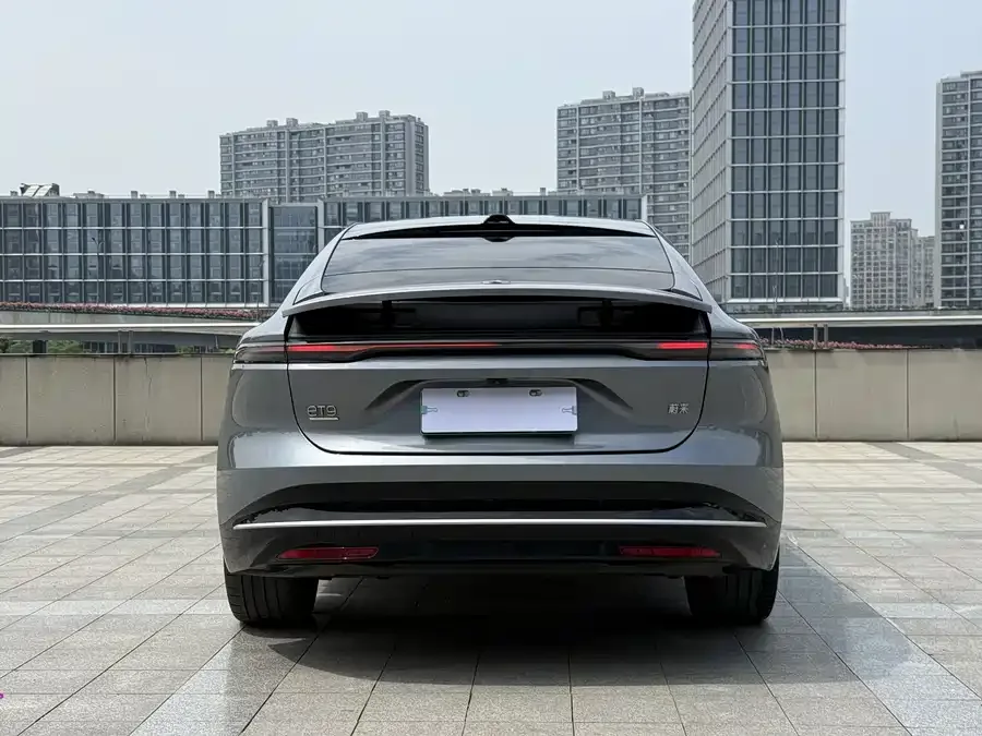 NIO ET9 NIO ET9 2025 102kWh Signature Edition 2025 — миниатюра 2