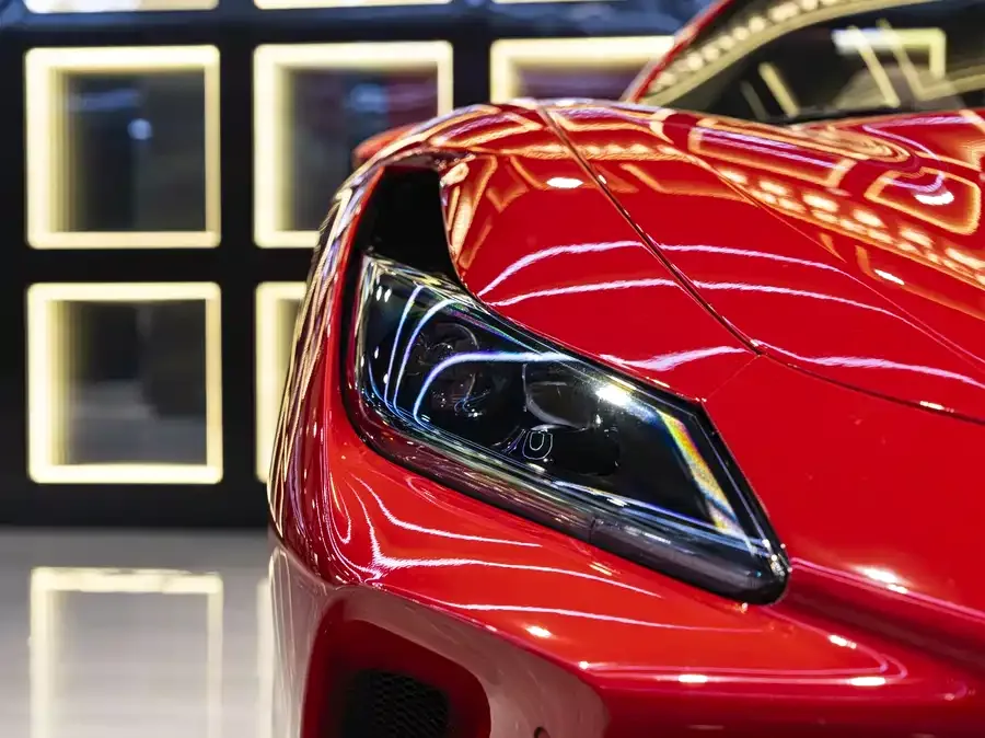 Ferrari F8 Ferrari F8 2020 Spider 3.9T V8 2023 — миниатюра 3