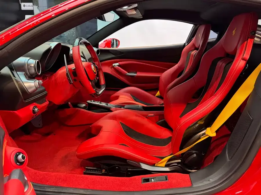 Ferrari F8 Ferrari F8 2019 Tributo 3.9T V8 2022 — миниатюра 3