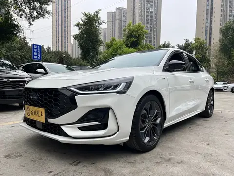 Ford Focus 2023 buy in Moscow