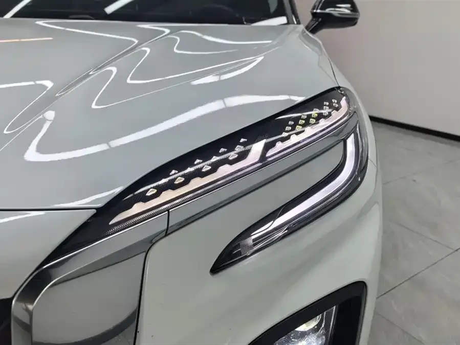 Hongqi HS3 Hongqi HS3 2023 1.5T 2WD Shanwei Edition 2024 — миниатюра 5