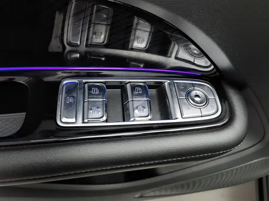 Hongqi HS3 Hongqi HS3 2023 1.5T 2WD Shanwei Edition 2023 — миниатюра 3
