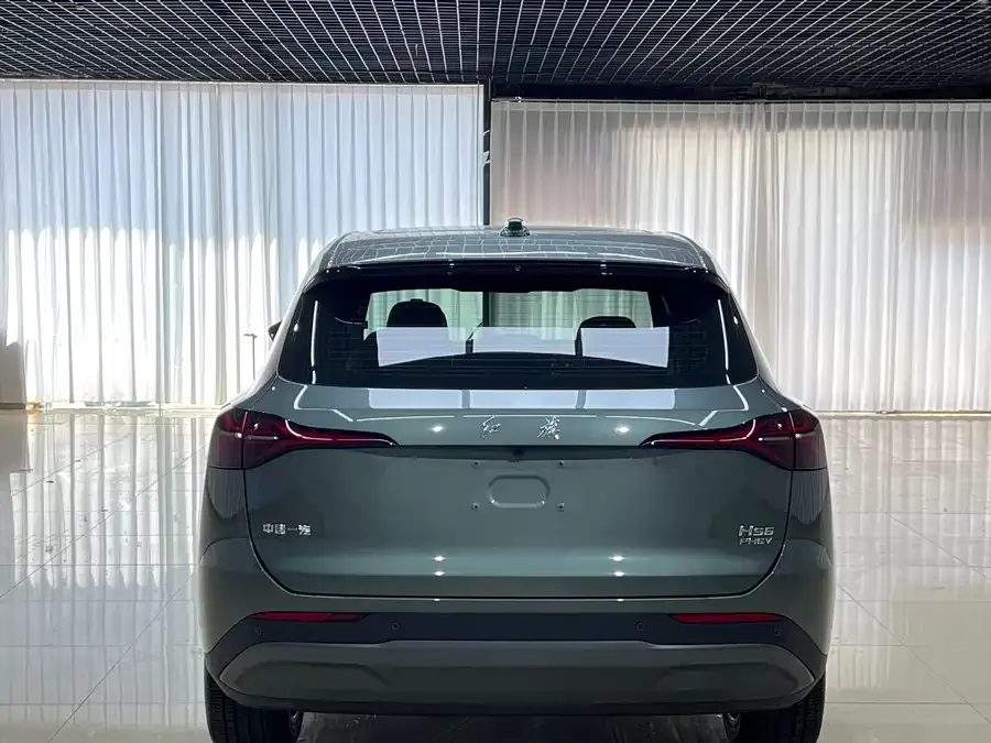 Hongqi HS6 PHEV Hongqi HS6 PHEV 2026 Model 240 Intelligent Hybrid 2026 — миниатюра 2