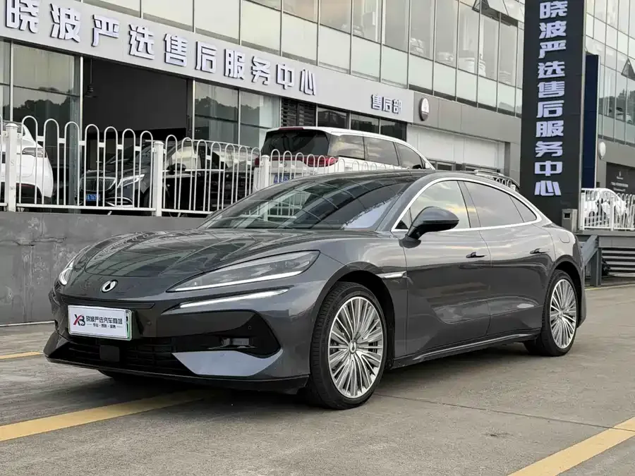 BYD Z9 2025