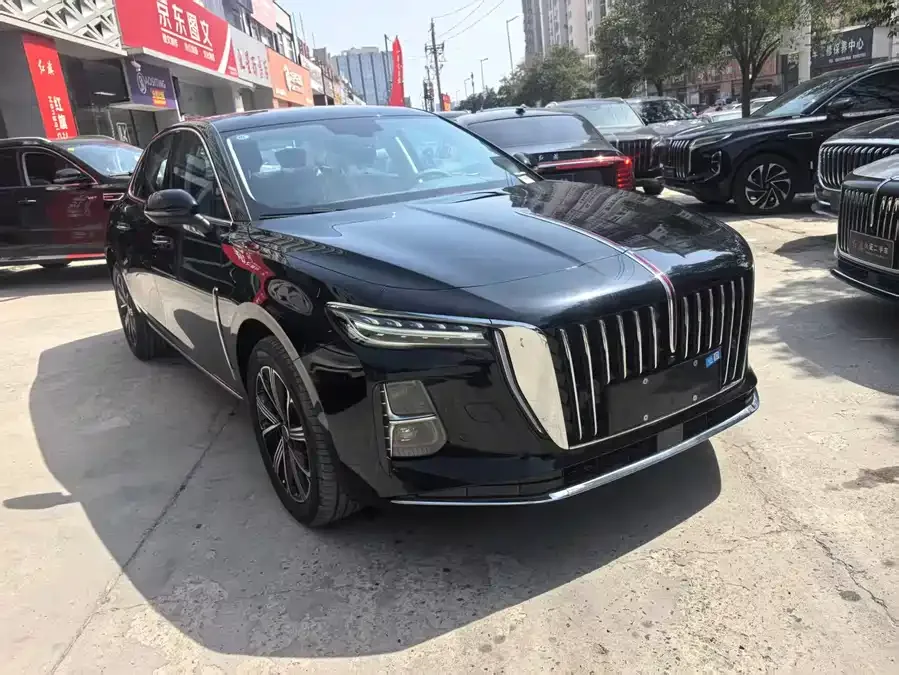 Hongqi H5 PHEV Hongqi H5 PHEV 2025 130 Super Hybrid Edition 2026 — миниатюра 2